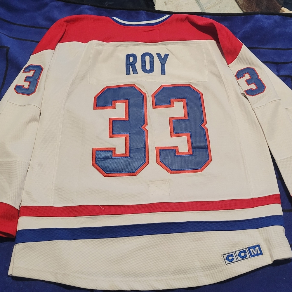 Patrick Roy hockey jersey